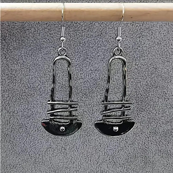 Geometric Bohemian Silver Irregular Vintage Dangle Earrings - Picture 3 of 5